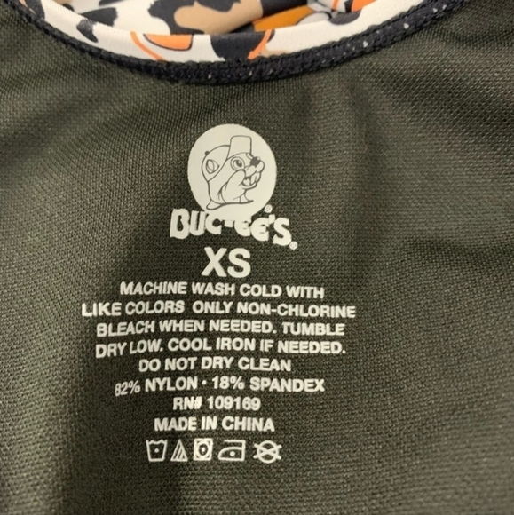 Buc-ee's All Over Leopard Print One Piece Swimsuit Women's XS Logo Graphic EUC - Picture 7 of 11
